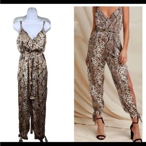 Lulus jumpsuit used once